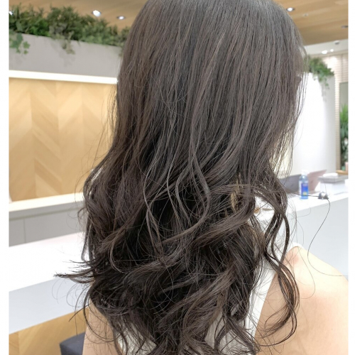 【持続力抜群】カット＋プレミアムデジタルパーマ＋トリートメント￥31900